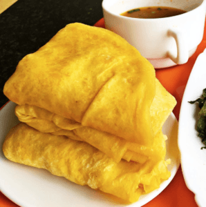 What to eat in Mauritius - Dholl Puri