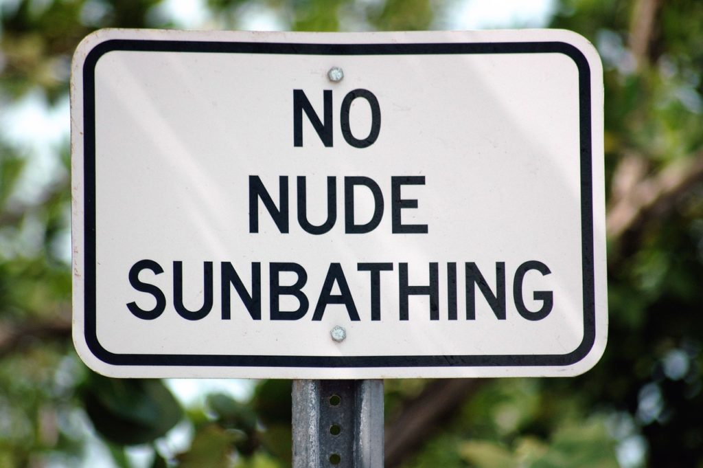 don't go nude