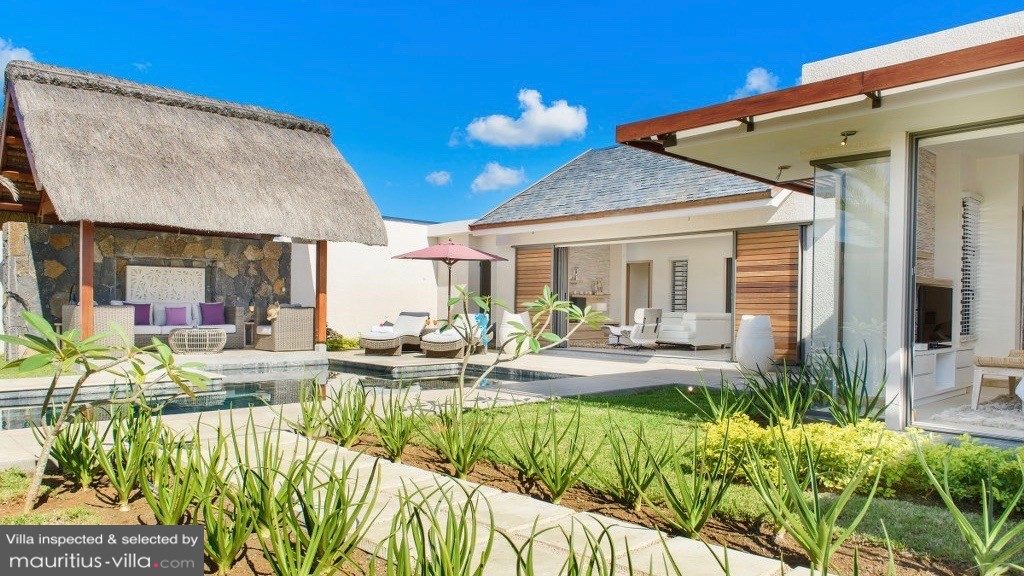 where to stay with family on mauritius - Caravelle Villa