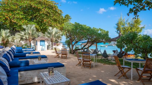 Credit: what to do in mauritius - visiting beach clubs