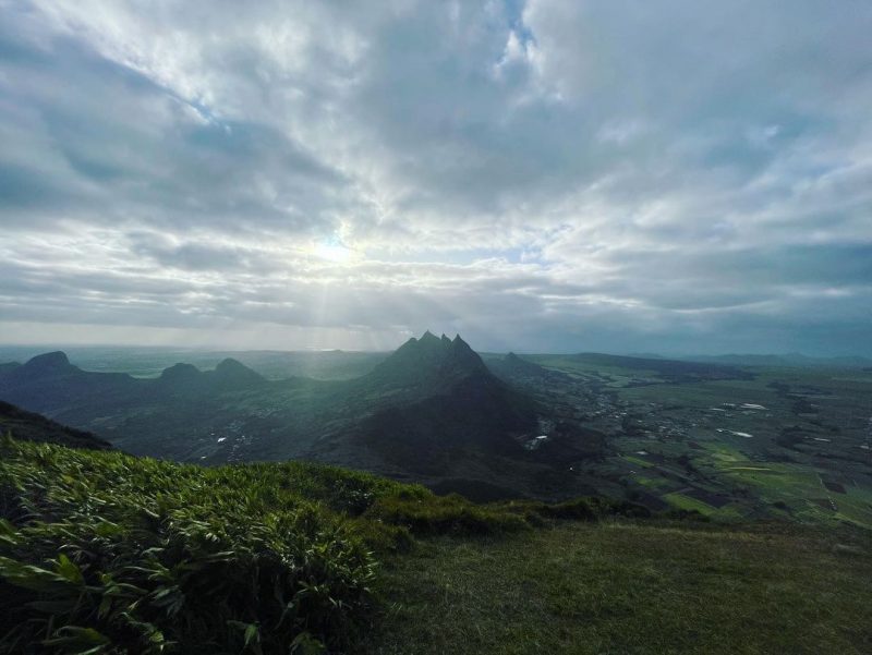 witness the great le pouce also known as the thumb located not far from Port Louis.