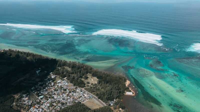 Reefbreaks in mauritius